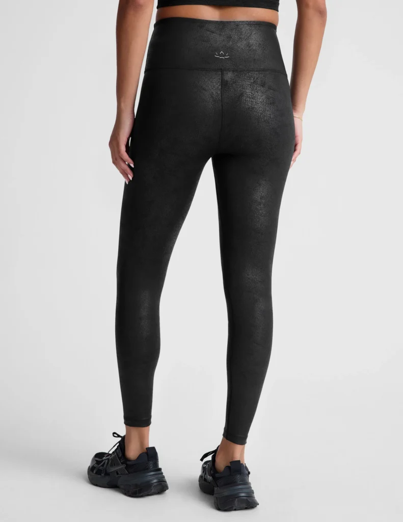 Yoga Outfit: Beyond Yoga legging
